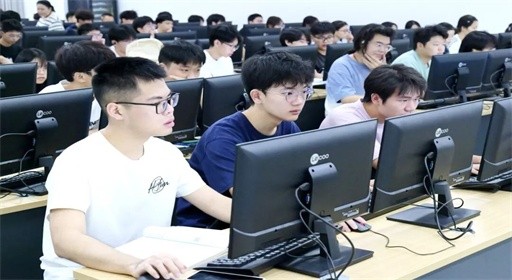 青春就位！福工商开学第一课热力开讲